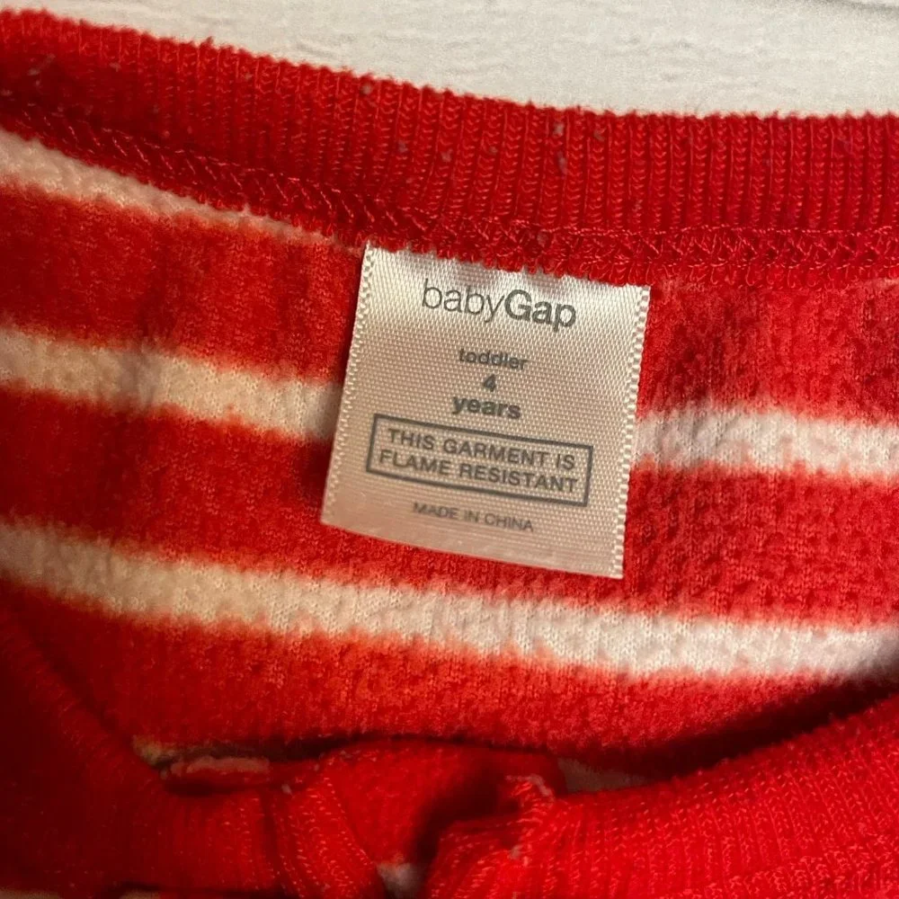 Toddler fleece christmas‎ pajamas carters/gap 4/5